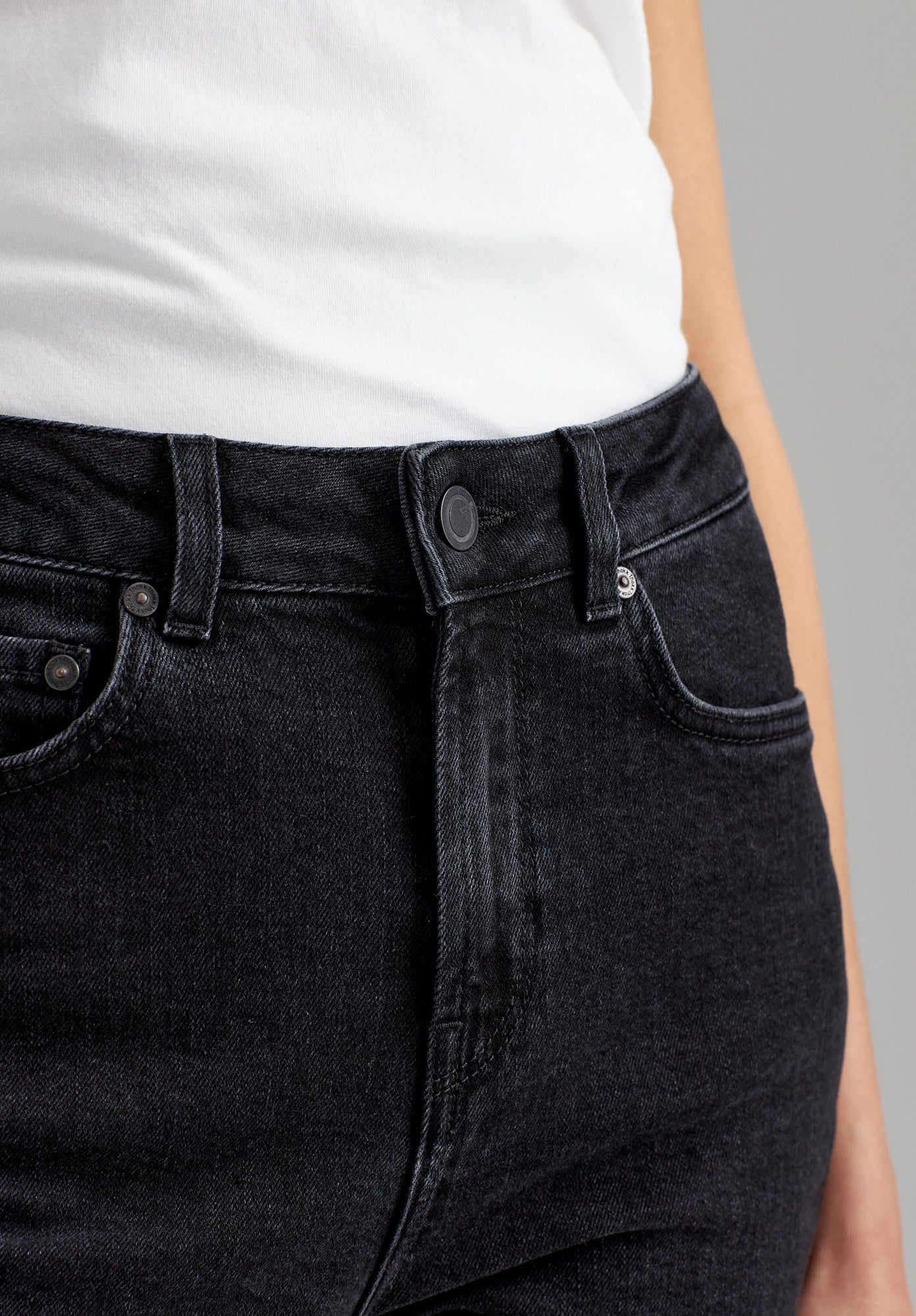 TT201 Skinny Jeans